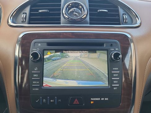 Used 2014 Buick Enclave Leather FWD image 15
