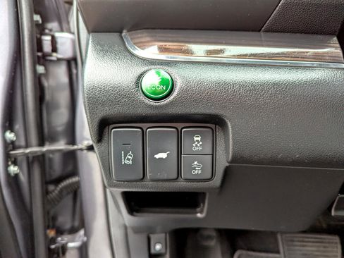 Used 2016 Honda CR-V Touring image 15