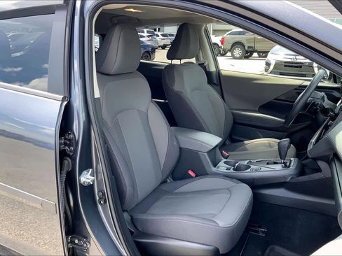 Used 2025 Subaru Crosstrek 2.0i Premium AWD/4WD image 9
