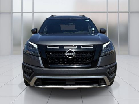 Certified 2025 Nissan Pathfinder Rock Creek AWD/4WD image 9