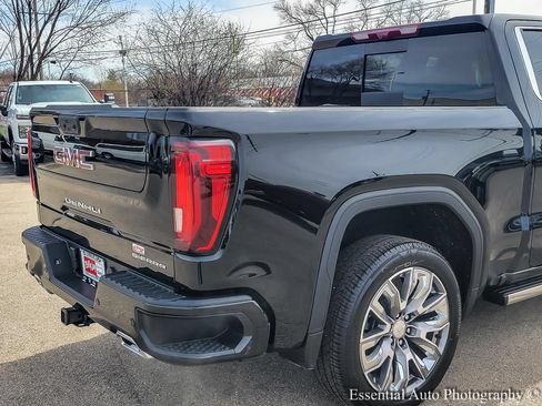 Used 2026 GMC Sierra 1500 Denali w/ Denali Reserve Package AWD/4WD image 8