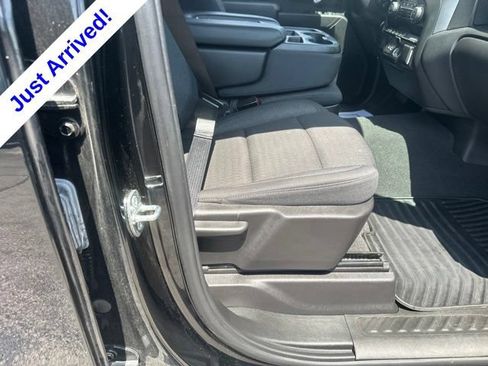 Used 2024 Chevrolet Silverado 1500 Custom AWD/4WD image 32