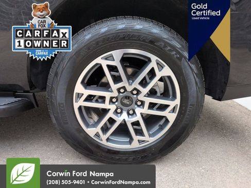 Used 2026 Ford Expedition Active AWD/4WD image 33