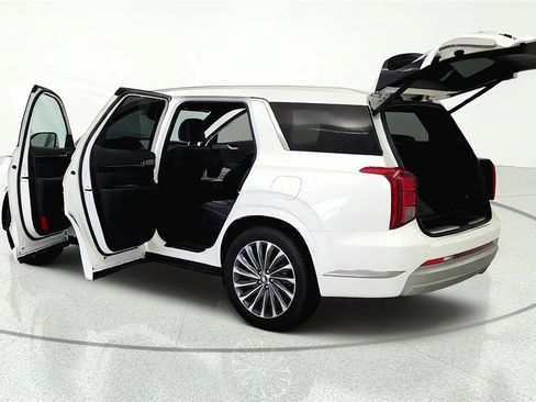 Used 2024 Hyundai Palisade Calligraphy AWD/4WD image 11