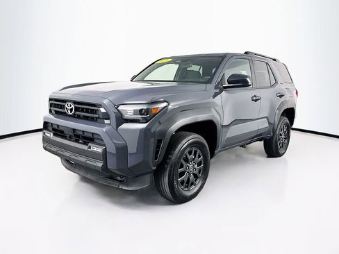 Used 2025 Toyota 4Runner SR5 image 3