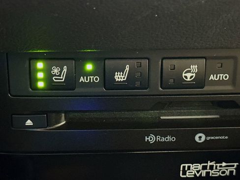 Certified 2021 Lexus ES 300h Ultra Luxury w/ Accessory Package 2 image 21