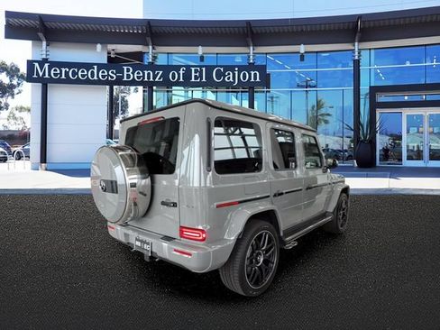 New 2027 Mercedes-Benz G 63 AMG 4MATIC image 3