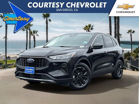 Used 2024 Ford Escape Active FWD image 1