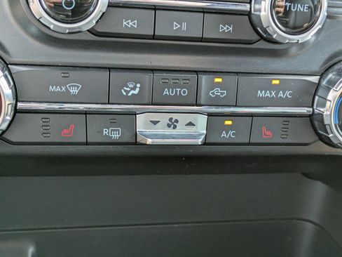 Used 2021 Ford F150 XLT w/ Equipment Group 302A High image 27