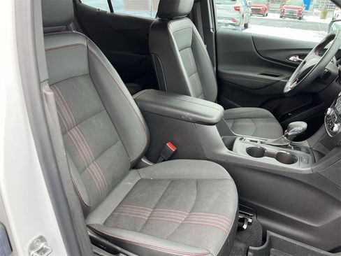 Certified 2024 Chevrolet Equinox RS image 27