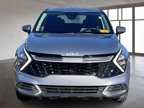 Used 2023 Kia Sportage EX image 2