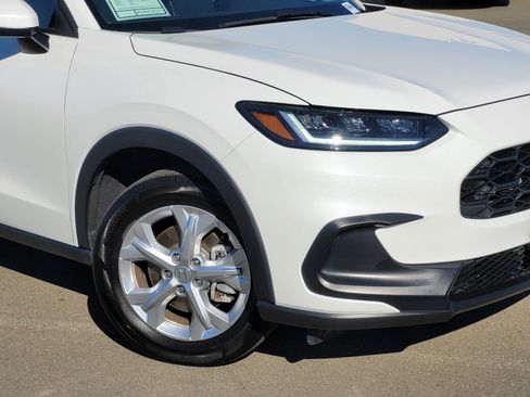 Certified 2024 Honda HR-V LX image 3