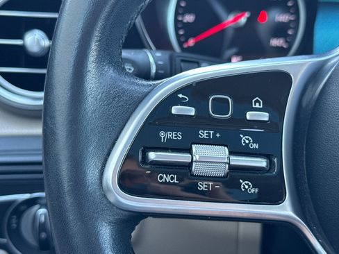 Used 2020 Mercedes-Benz GLC 300 image 26