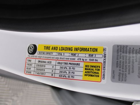 Used 2019 Buick Envision Premium image 35