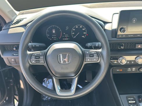 Used 2024 Honda CR-V EX image 17