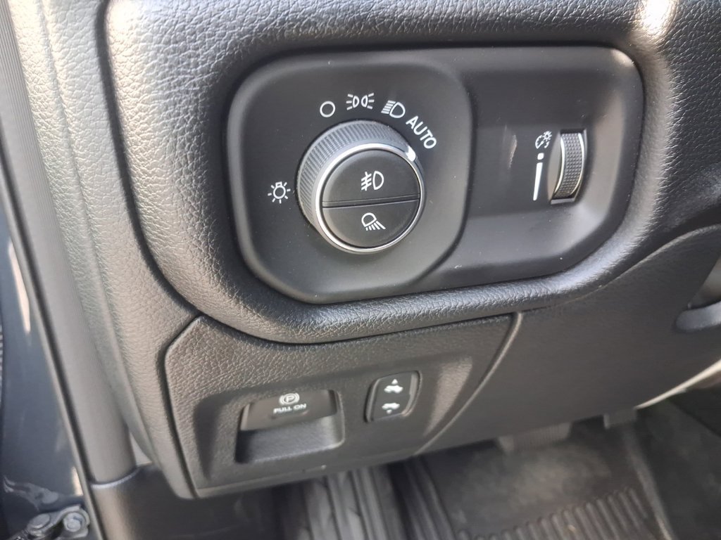 Used 2025 RAM 1500 Big Horn AWD/4WD image 27