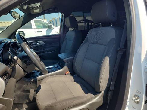 Used 2023 Chevrolet Traverse LT AWD/4WD image 13