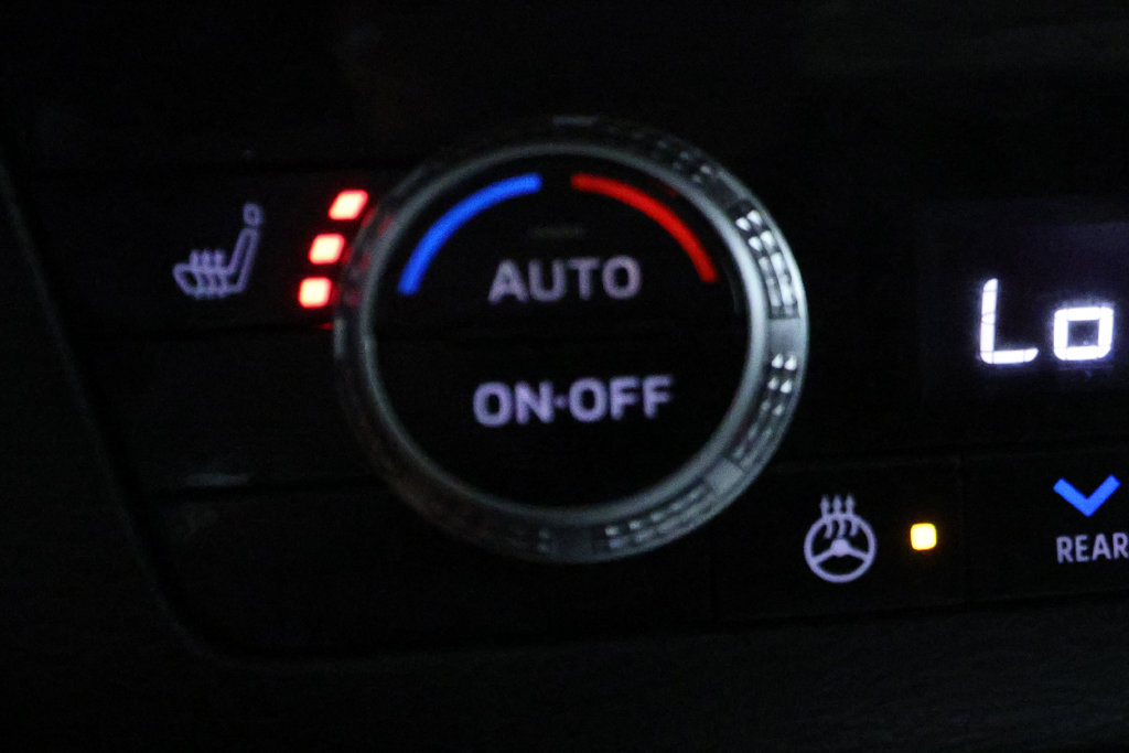 Used 2022 Mitsubishi Outlander SEL FWD image 26