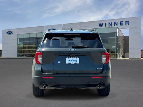 Used 2023 Ford Explorer ST-Line AWD/4WD image 3