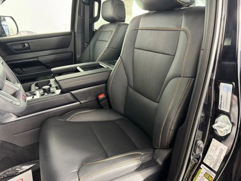 Used 2025 Toyota Tundra Platinum image 32