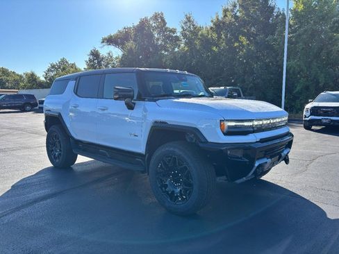 New 2026 GMC Hummer EV SUV image 2