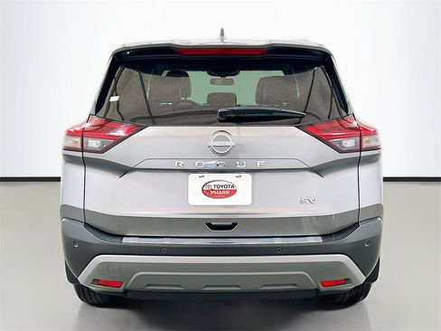 Used 2023 Nissan Rogue SV w/ SV Premium B Package image 5