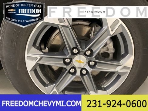 Used 2025 Chevrolet Blazer LT image 24