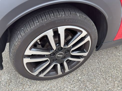 Used 2024 MINI Cooper S FWD image 8