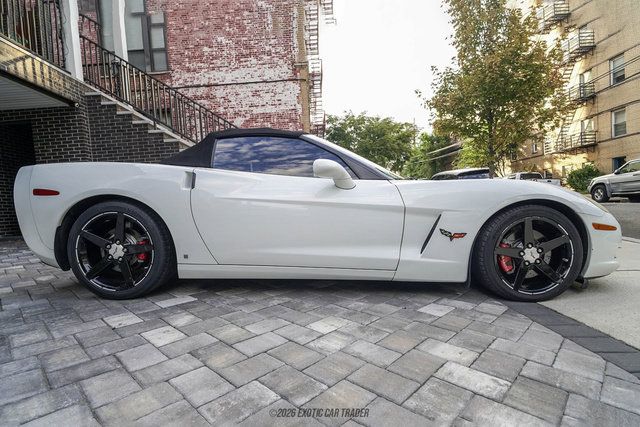 Used 2006 Chevrolet Corvette Convertible w/ Preferred Equipment Group RWD image 19