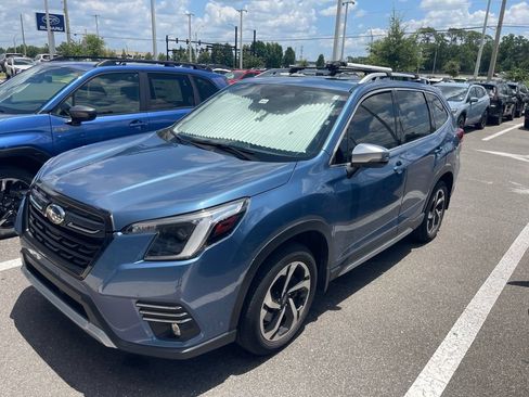 Used 2022 Subaru Forester Touring AWD/4WD image 1