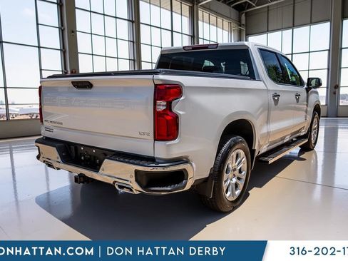 Used 2023 Chevrolet Silverado 1500 LTZ AWD/4WD image 32