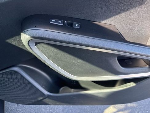 Used 2023 Kia Soul LX w/ LX Technology Package image 53