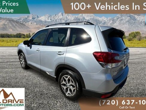 Used 2021 Subaru Forester Premium image 7
