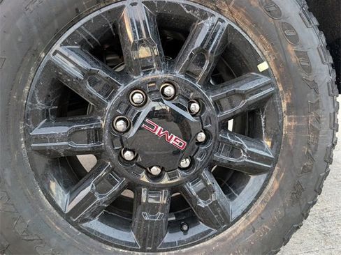 New 2026 GMC Sierra 2500 AT4 w/ AT4 Premium Plus Package image 6