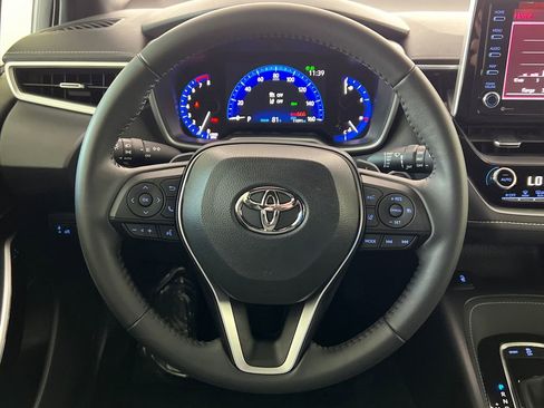 Used 2022 Toyota Corolla XSE image 16