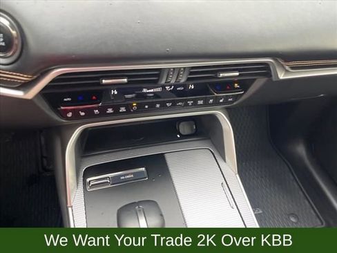 Used 2024 MAZDA CX-90 3.3 Turbo w/ Premium Plus Pkg image 23