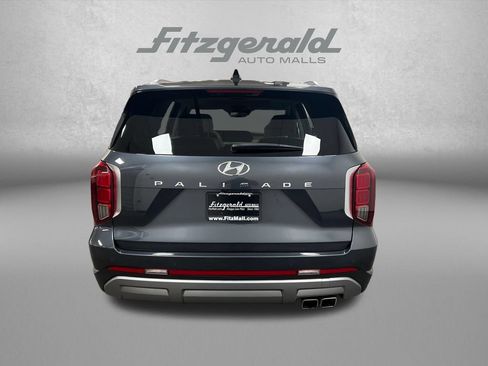 Used 2024 Hyundai Palisade Limited FWD image 6