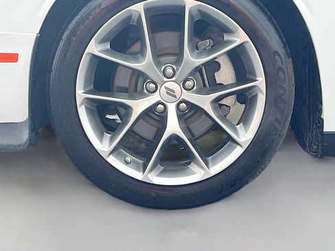 Used 2022 Dodge Challenger GT RWD image 27