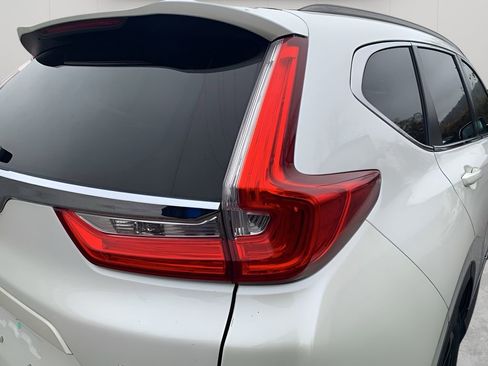 Used 2018 Honda CR-V Touring image 30