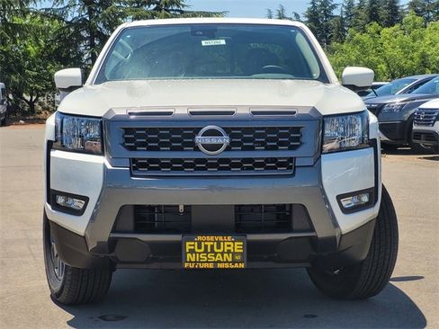 New 2026 Nissan Frontier SV w/ SV Convenience Package image 3