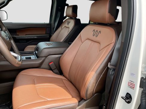 Used 2024 Ford Expedition King Ranch RWD image 22