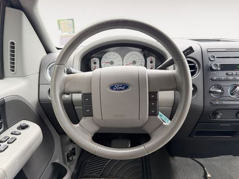 Used 2007 Ford F150 XLT AWD/4WD image 13