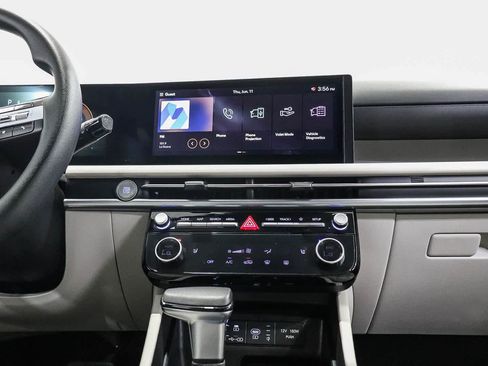 Used 2025 Hyundai Tucson SEL FWD image 13