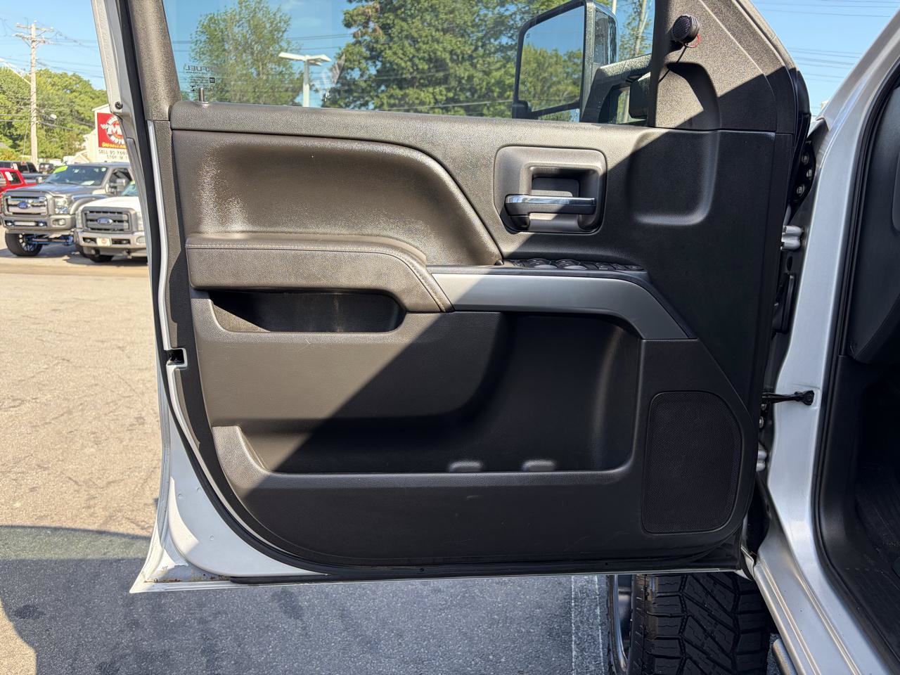Used 2017 Chevrolet Silverado 2500 LT w/ All Star Edition AWD/4WD image 20