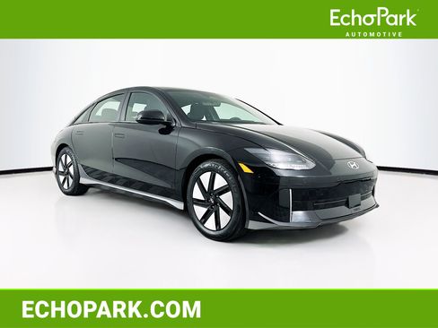 Used 2024 Hyundai Ioniq 6 SE RWD image 1
