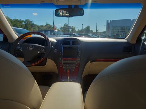 Used 2011 Lexus ES 350 FWD image 18