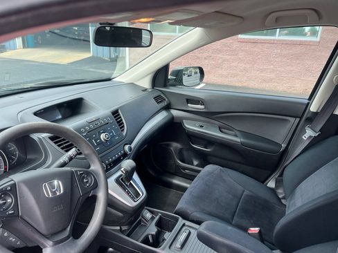 Used 2014 Honda CR-V LX image 9