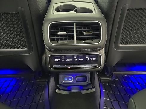 New 2026 Mercedes-Benz GLS 450 4MATIC image 27