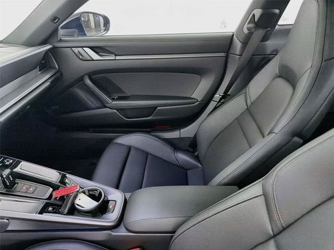 Certified 2026 Porsche 911 Carrera RWD image 25