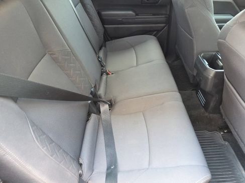 Used 2025 Toyota Tacoma SR5 w/ SR5 Upgrade Package AWD/4WD image 29